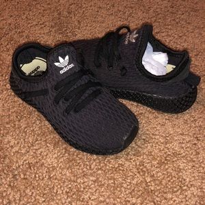 Adidas sneakers for boys